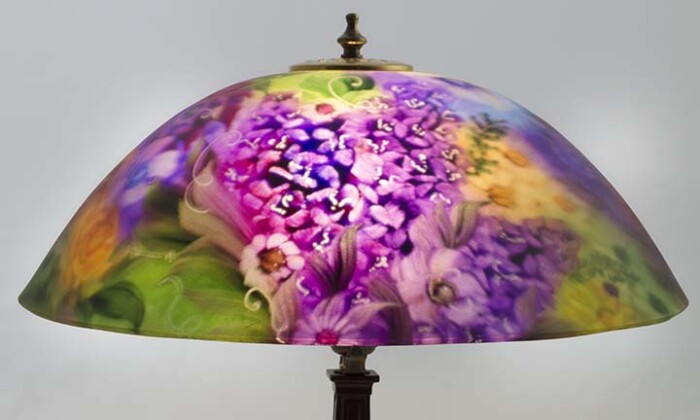 purple flower lamp